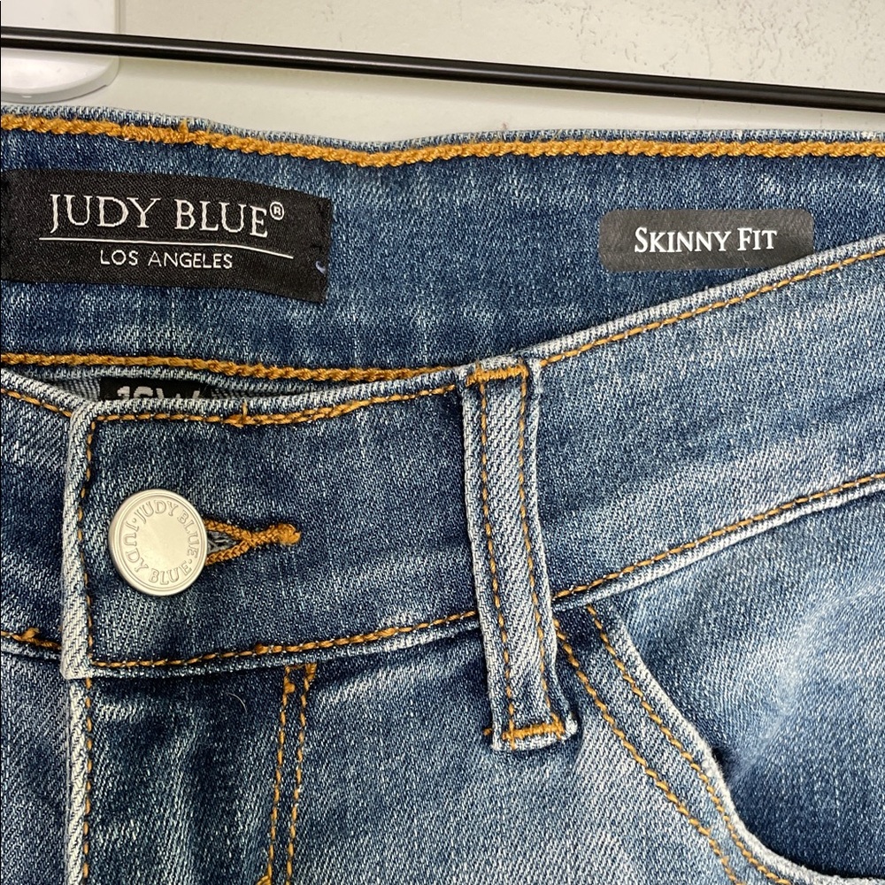 Judy Blue Jeans Womens 16W Blue Skinny Fit Distressed High Rise Stretch Adult - Picture 2 of 8